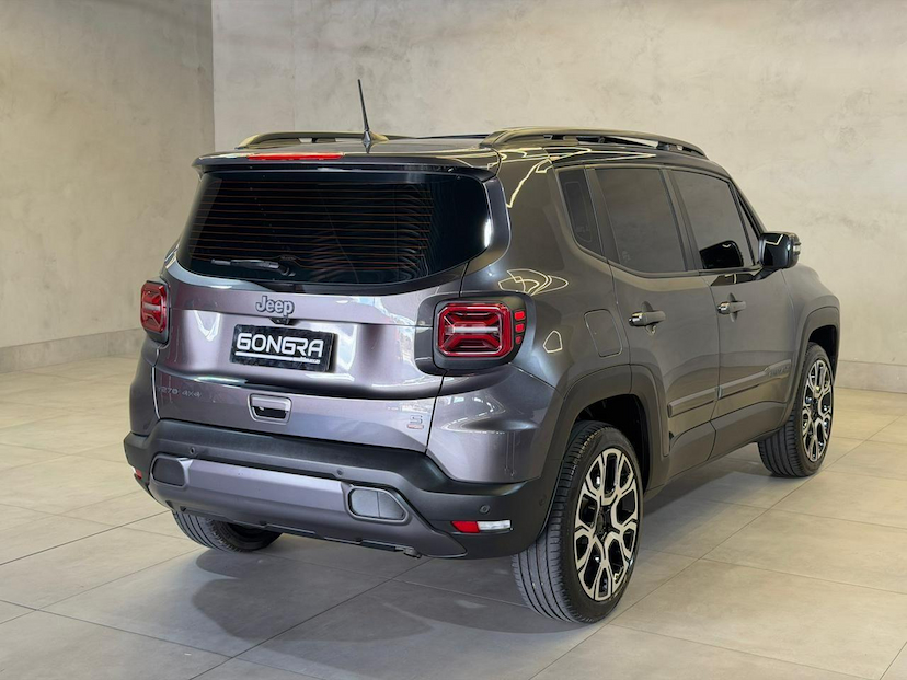 Foto do veículo JEEP RENEGADE  S T270 TURBO 2022 29.650 KM 119.900,00