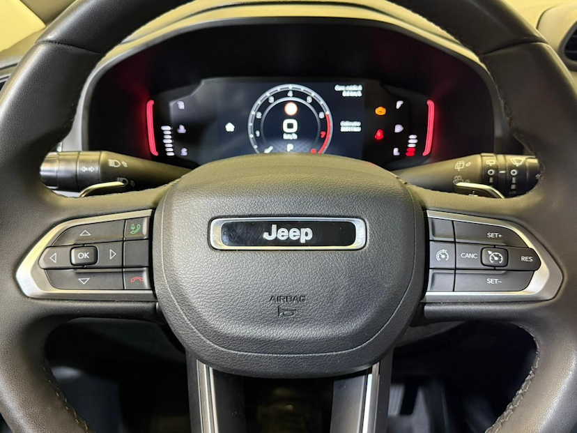 Foto do veículo JEEP RENEGADE  LGTD T270 2023 36.909 KM 104.900,00