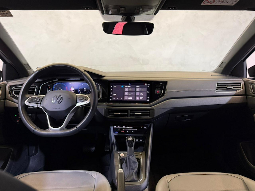 Foto do veículo VOLKSWAGEN NIVUS  LAUNCHING ED. 1.0 200 TSI FLEX AUT 2024 18.000 KM 132.900,00