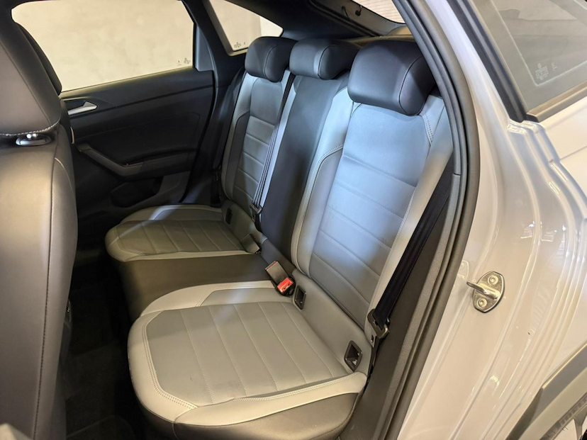 Foto do veículo VOLKSWAGEN NIVUS  LAUNCHING ED. 1.0 200 TSI FLEX AUT 2024 18.000 KM 132.900,00