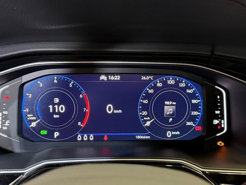 Foto do veículo VOLKSWAGEN NIVUS  LAUNCHING ED. 1.0 200 TSI FLEX AUT 2024 18.000 KM 132.900,00