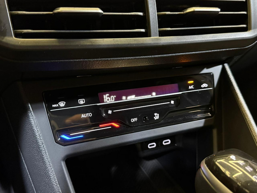 Foto do veículo VOLKSWAGEN NIVUS  LAUNCHING ED. 1.0 200 TSI FLEX AUT 2024 18.000 KM 132.900,00