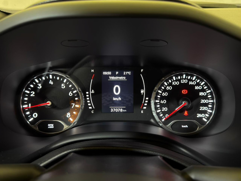 Foto do veículo JEEP RENEGADE  1.8 AUTOM. 2021 37.071 KM 81.900,00