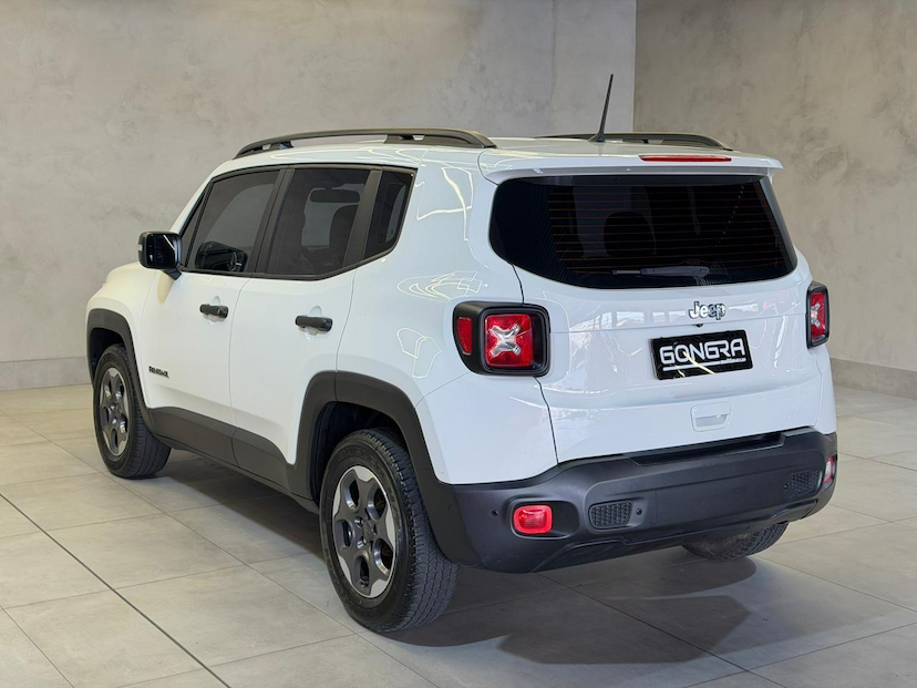 Foto do veículo JEEP RENEGADE  1.8 AUTOM. 2021 37.071 KM 81.900,00