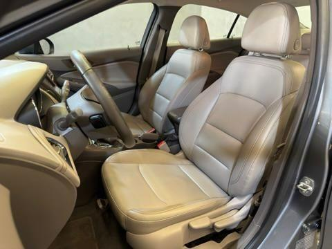 Foto do veículo CHEVROLET CRUZE CHEV  LTZ NB AT 2019 84.000 KM 98.900,00