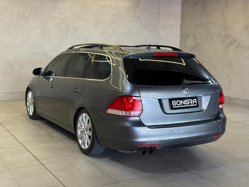 Foto do veículo VOLKSWAGEN JETTA  VARIANT 2011 150.311 KM 65.900,00