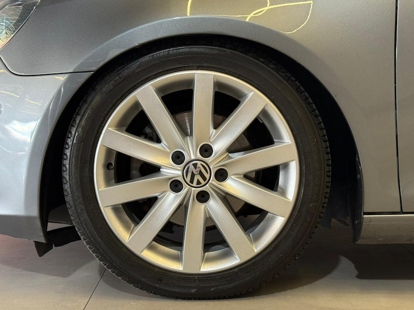 Foto do veículo VOLKSWAGEN JETTA  VARIANT 2011 150.311 KM 65.900,00