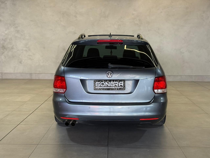 Foto do veículo VOLKSWAGEN JETTA  VARIANT 2011 150.311 KM 65.900,00