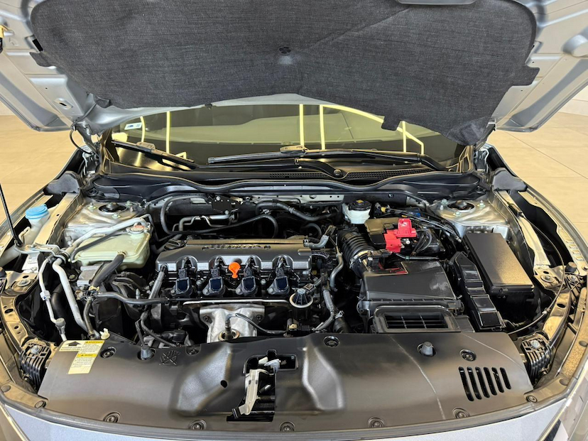 Foto do veículo HONDA CIVIC  EX CVT 2018 106.069 KM 105.900,00
