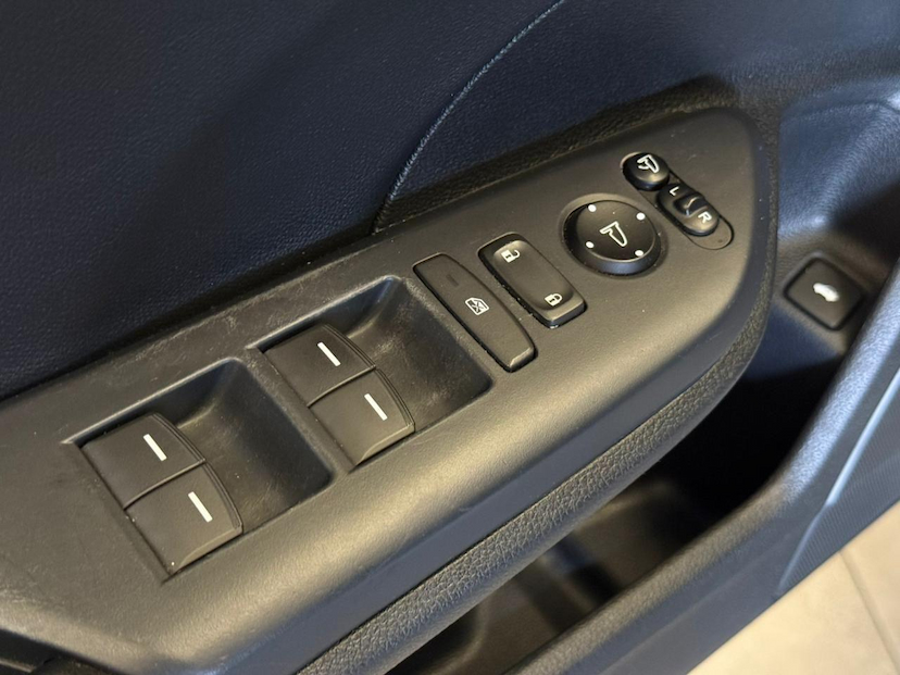 Foto do veículo HONDA CIVIC  EX CVT 2018 106.069 KM 105.900,00