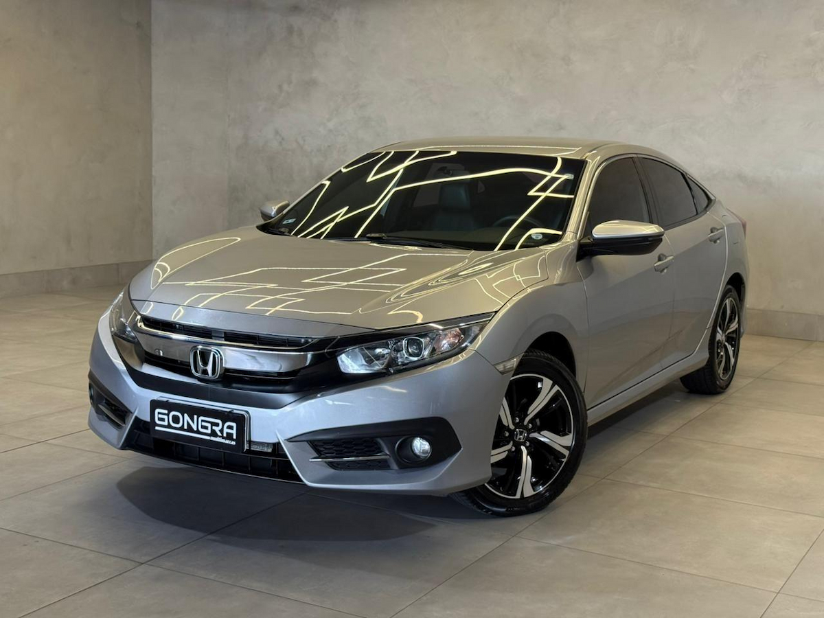 Foto do veículo HONDA CIVIC  EX CVT 2018/2018 106.069 KM R$ 108.900,00