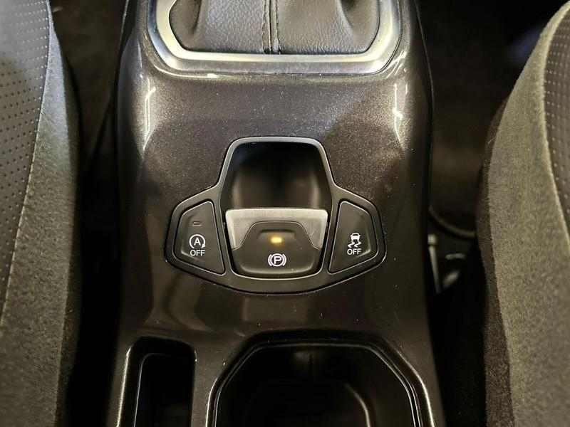 Foto do veículo JEEP RENEGADE  LGTD T270 2024 18.080 KM 114.900,00