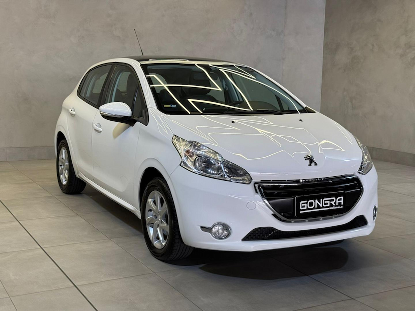 Foto do veículo PEUGEOT 208  ALLURE BVA 2016 75.000 KM 54.900,00
