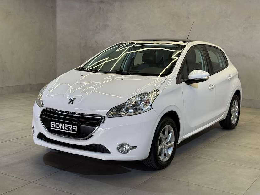 Foto do veículo PEUGEOT 208  ALLURE BVA 2016 75.000 KM 54.900,00