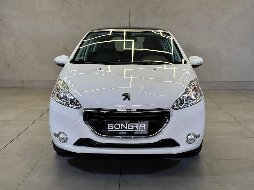 Foto do veículo PEUGEOT 208  ALLURE BVA 2016 75.000 KM 54.900,00
