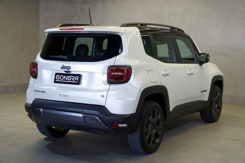 Foto do veículo JEEP RENEGADE  S T270 FLEX 4X4 2023 34.109 KM 119.900,00