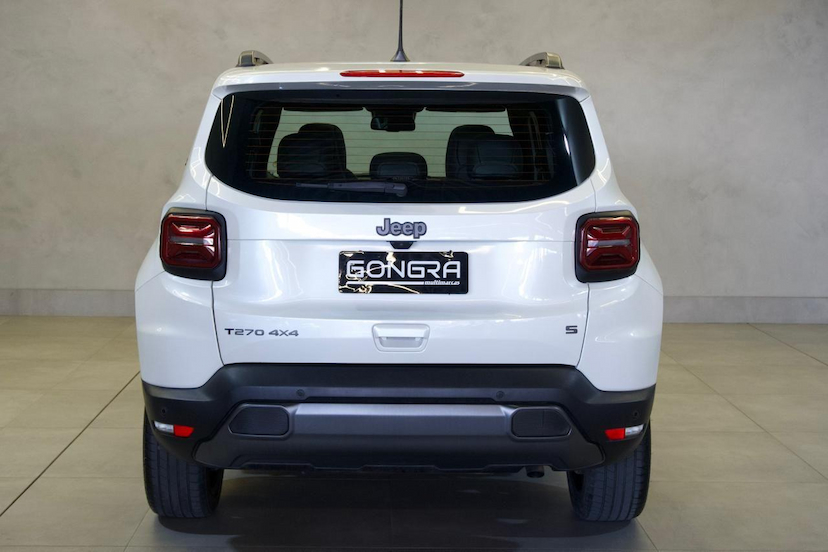 Foto do veículo JEEP RENEGADE  S T270 FLEX 4X4 2023 34.109 KM 119.900,00