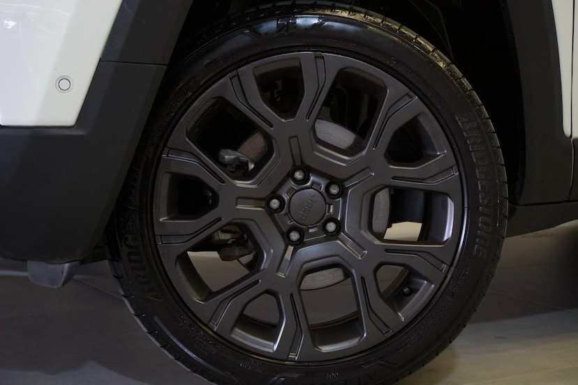 Foto do veículo JEEP RENEGADE  S T270 FLEX 4X4 2023 34.109 KM 119.900,00