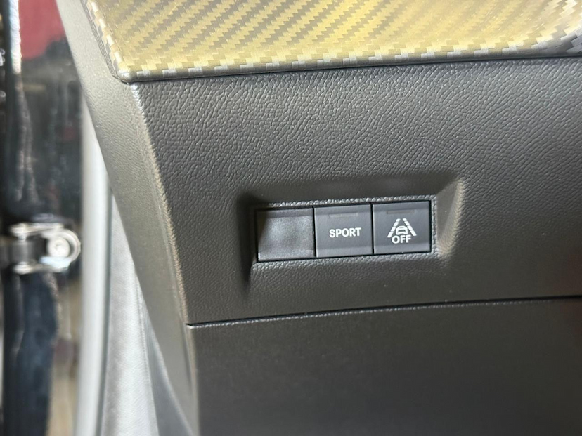 Foto do veículo PEUGEOT 208  GRIFF T200 2024 13.725 KM 99.900,00