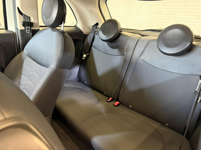 Foto do veículo FIAT 500  CULT DUAL 2014 75.288 KM 52.900,00