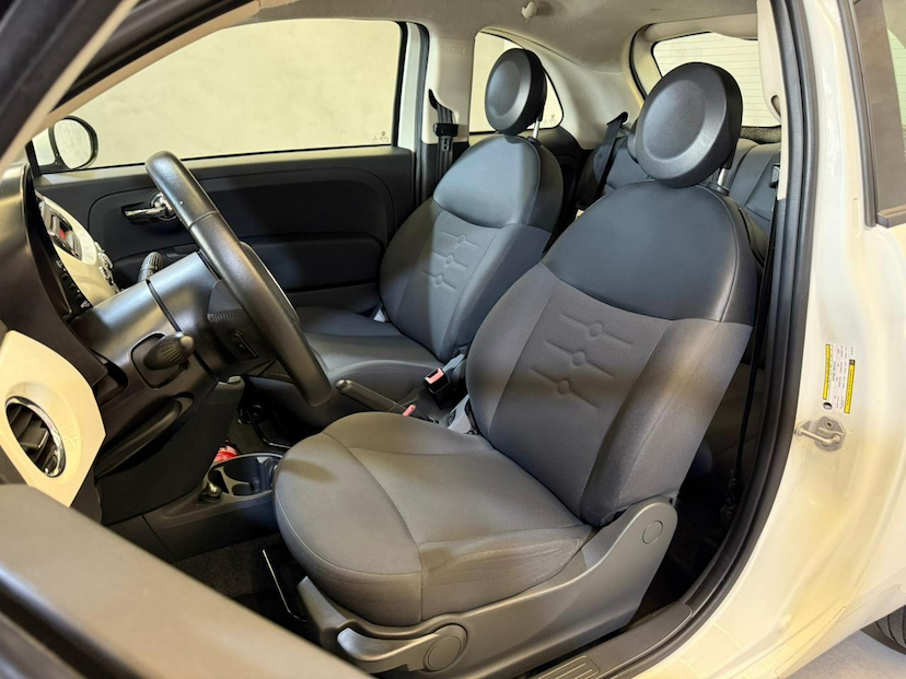 Foto do veículo FIAT 500  CULT DUAL 2014 75.288 KM 52.900,00