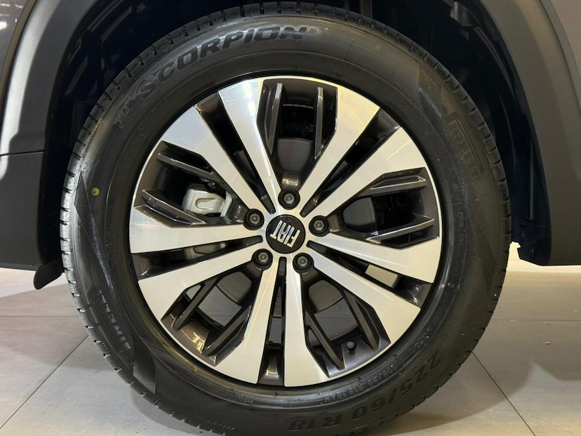 Foto do veículo FIAT TORO  VOLC T270 AT6 2025 45 KM 154.900,00
