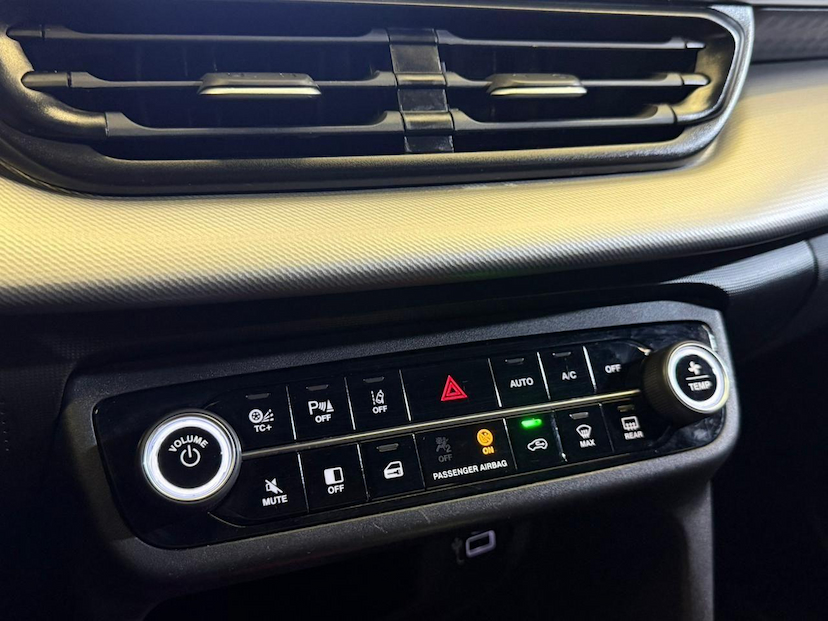 Foto do veículo FIAT PULSE  IMPETUS TURBO 200 HYBRID FLEX AT 2025 5.817 KM 112.900,00