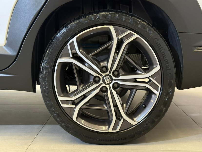 Foto do veículo FIAT FASTBACK  IMPETUS 2024 54.000 KM 118.900,00