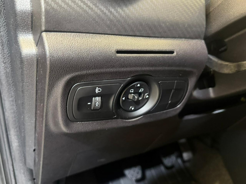 Foto do veículo CAOA CHERY TIGGO 2  1.5 LOOK 2022 47.000 KM 69.900,00
