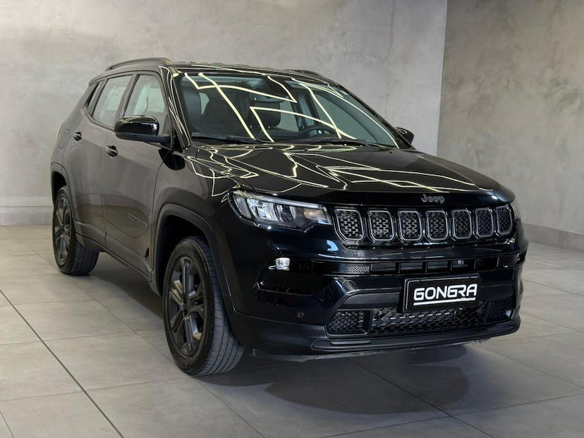 Foto do veículo JEEP COMPASS  LONG TF 2024 28.854 KM 139.900,00