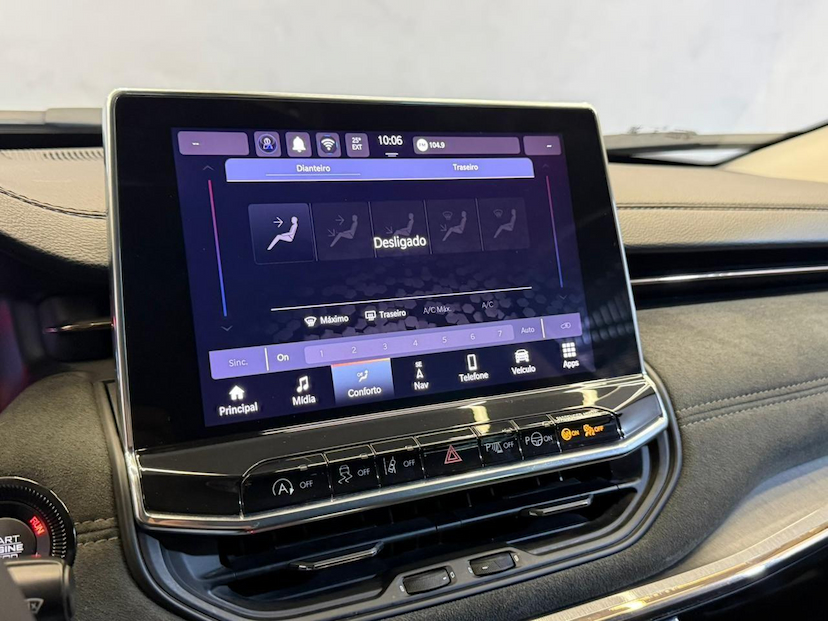 Foto do veículo JEEP COMMANDER  LIMITED T270 TURBO FLEX 2023 11.768 KM 158.900,00