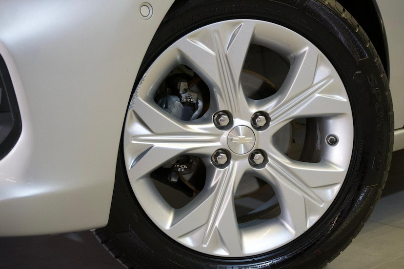 Foto do veículo CHEVROLET ONIX  10TAT PR2 2020 83.051 KM 72.900,00