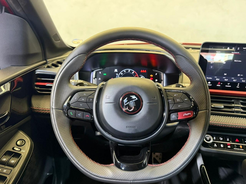 Foto do veículo FIAT PULSE  ABARTH 270 2025 780 KM 132.900,00