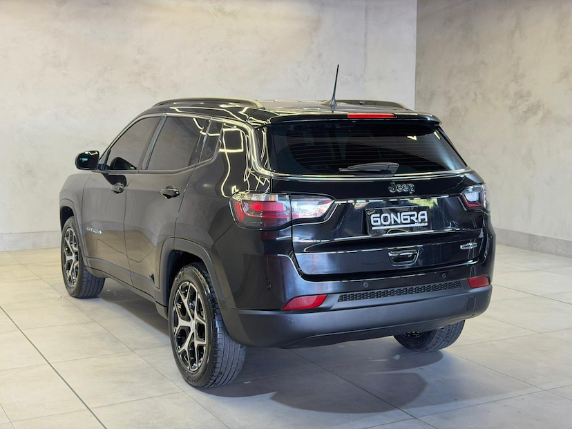 Foto do veículo JEEP COMPASS  LONG. T270 1.3 TB 4X2 FLEX AUT. 2025 5.472 KM 152.900,00