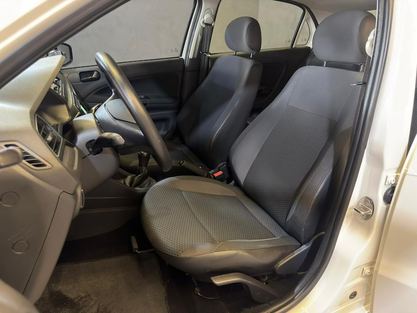 Foto do veículo VOLKSWAGEN GOL  1.6L MB5 2021 92.000 KM 52.900,00