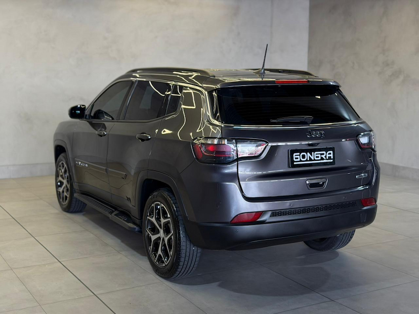 Foto do veículo JEEP COMPASS  LONG T 2025 14.950 KM 154.900,00
