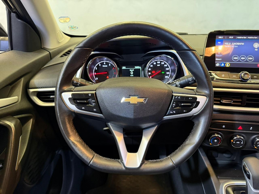 Foto do veículo CHEVROLET TRACKER  T A LTZ 2023 75.500 KM 95.900,00