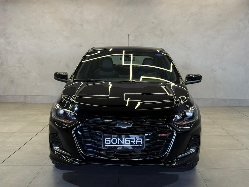 Foto do veículo CHEVROLET ONIX  10TAT RS 2023 58.360 KM 86.900,00