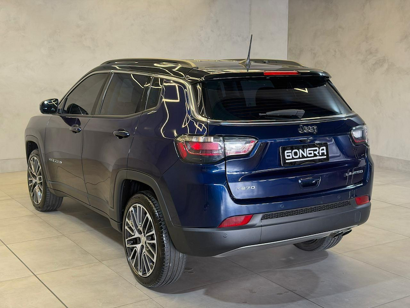 Foto do veículo JEEP COMPASS  LIMITED T270 1.3 TB 4X2 FLEX AUT 2024 22.334 KM 144.900,00
