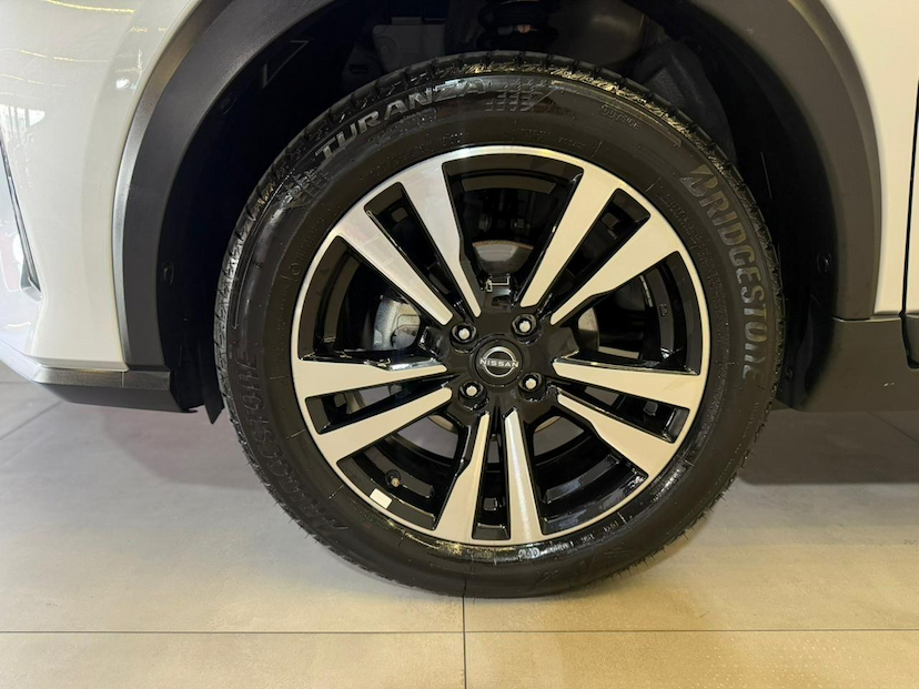 Foto do veículo NISSAN KICKS  PLAY ADVANCE PLUS 1.6 16V FLEX AUT 2025 9.959 KM 127.900,00