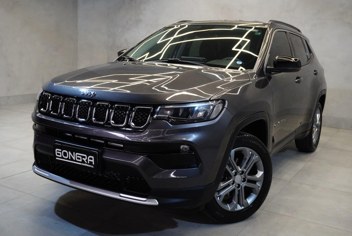 Foto do veículo JEEP COMPASS  LONG. T270 1.3 TB 4X2 FLEX AUT. 2023/2024 35.734 KM R$ 129.900,00