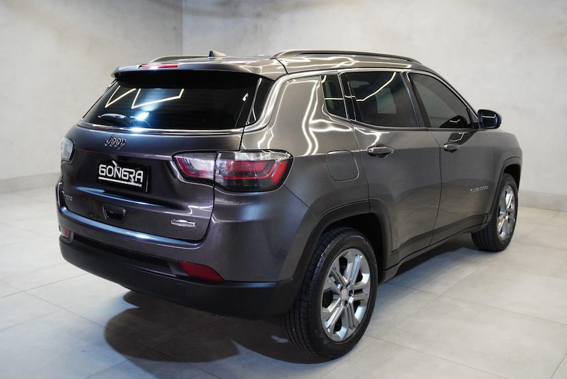 Foto do veículo JEEP COMPASS  LONG. T270 1.3 TB 4X2 FLEX AUT. 2024 35.734 KM 129.900,00