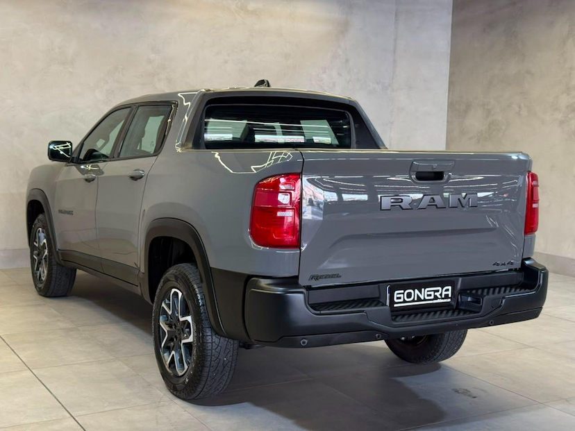 Foto do veículo RAM RAMPAGE  REBEL 2.0 TB CD 4X4 DIESEL AUT. 2024 27.364 KM 192.900,00