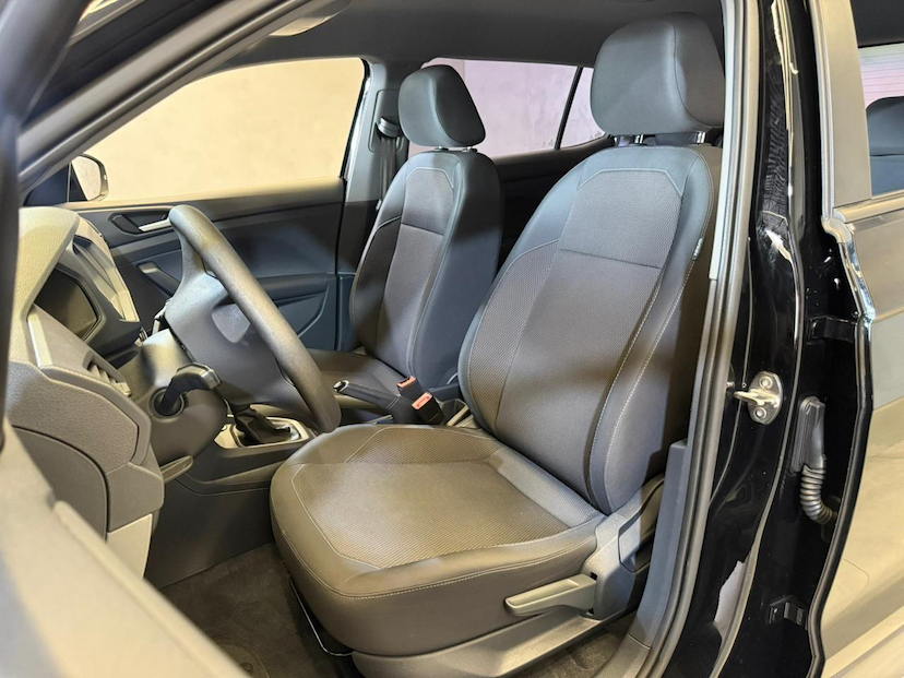 Foto do veículo VOLKSWAGEN T-CROSS T CROSS SENSE TSI 2022 47.247 KM 93.900,00