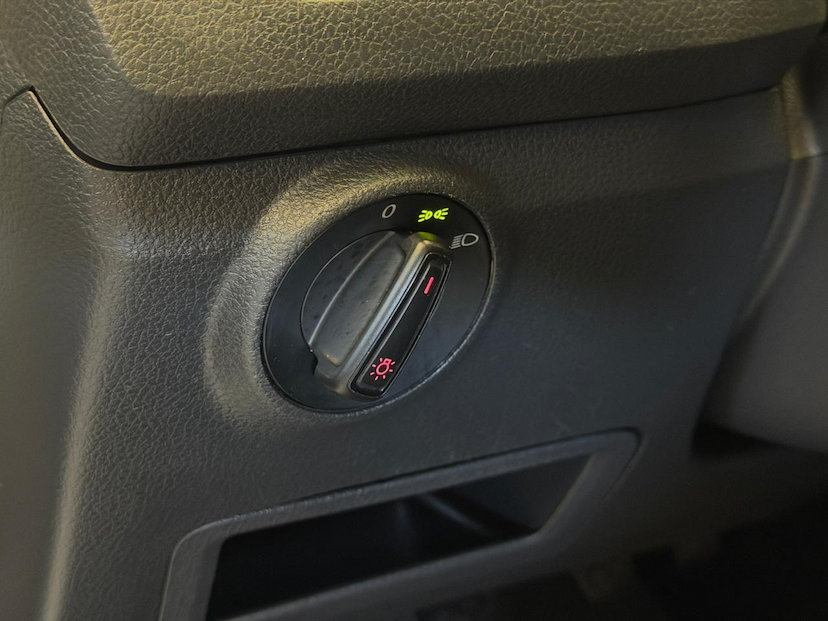 Foto do veículo VOLKSWAGEN GOL  TRENDLINE 1.0 4P 2018 84.760 KM 45.900,00