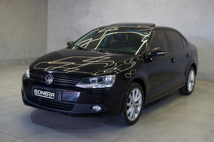 Foto do veículo VOLKSWAGEN JETTA  2.0 2012 138.255 KM 64.900,00