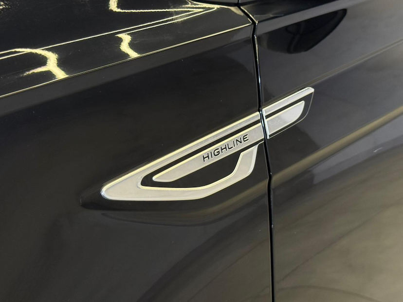 Foto do veículo VOLKSWAGEN NIVUS  1.0 200 TSI HIGHLINE 2023 54.432 KM 109.900,00
