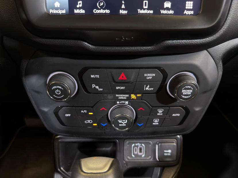 Foto do veículo JEEP RENEGADE  LGTD T270 2024 15.201 KM 114.900,00