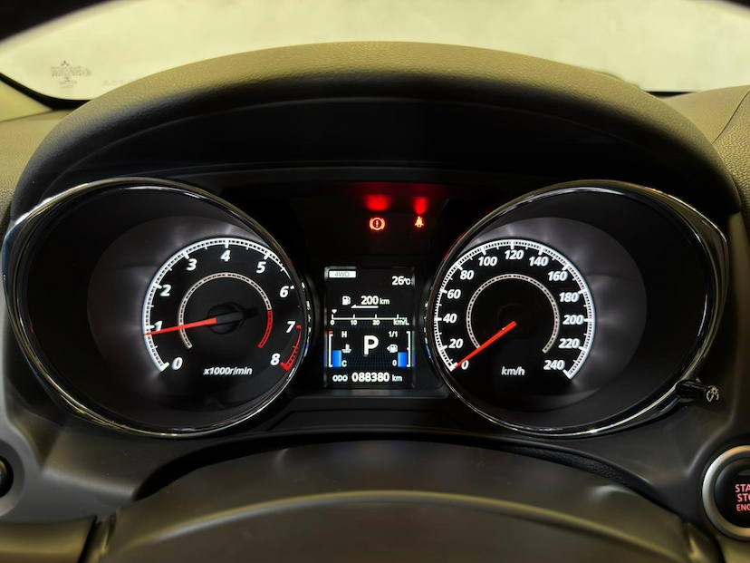 Foto do veículo MITSUBISHI ASX  2.0 AWD CVT 2016 88.800 KM 89.900,00