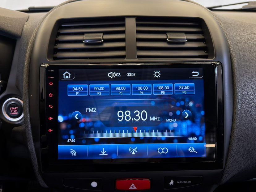 Foto do veículo MITSUBISHI ASX  2.0 AWD CVT 2016 88.800 KM 89.900,00
